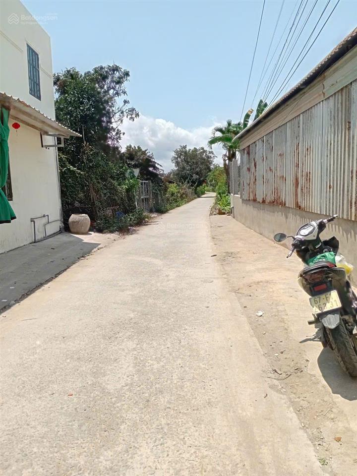 Chính chủ bán đất thổ cư đẹp ngay trung tâm hành chính tân phú đông, tiền giang