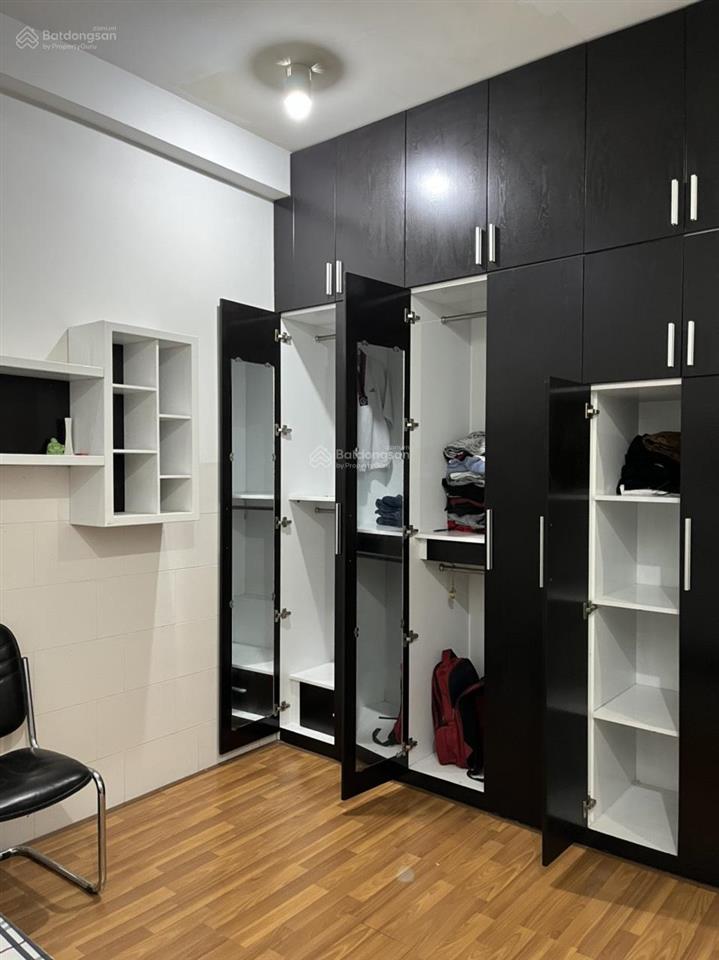 Chính chủ bán nhà mặt phố đường lê bôi 1 trệt 3 lầu giá chỉ 16.3 tỷ