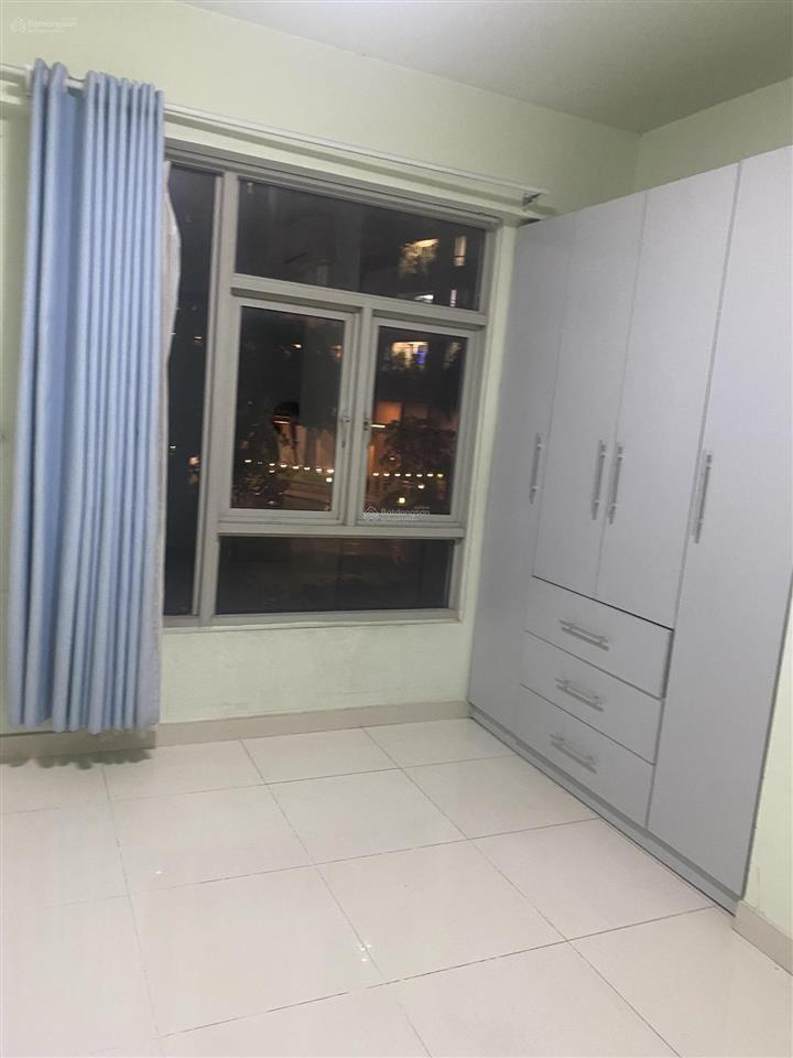 Bán căn hộ parcspring 2pn dt 68m2 giá 4,2 tỷ nhà có nội thất, đã có sổ  0938 658 *** nhung