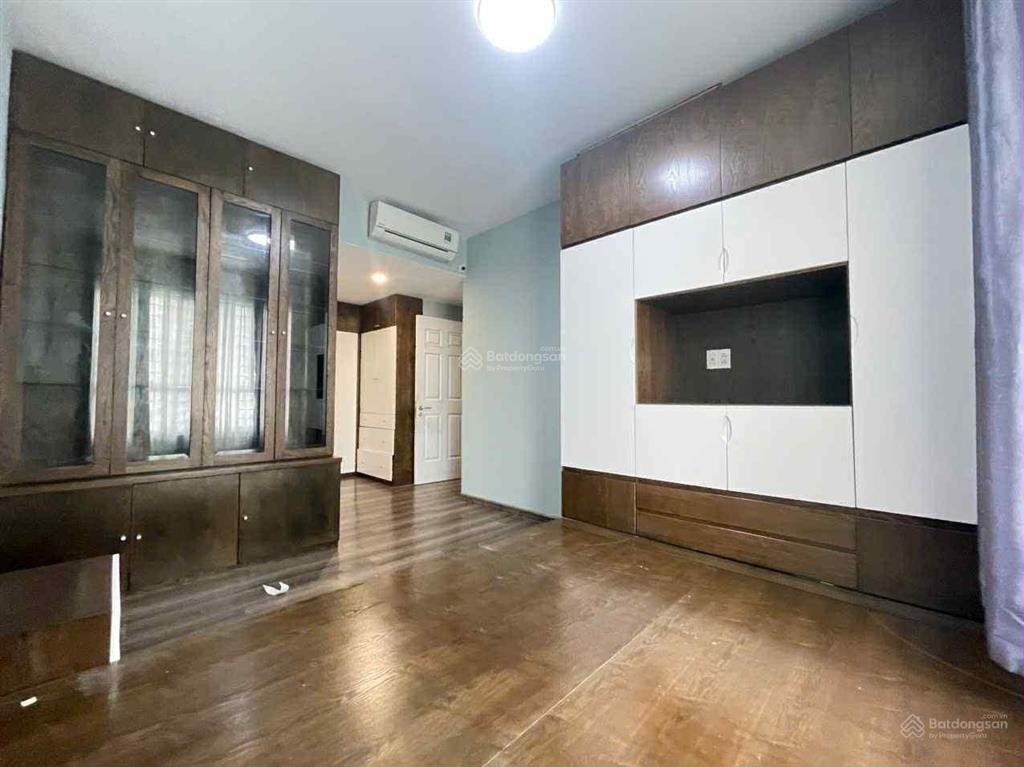 Cho thuê căn hộ krista 2pn dt 78m2 giá 13tr nhà full nội thất  xem nhà 0938 658 *** nhung