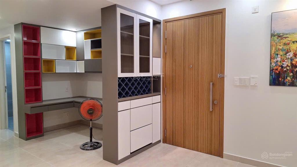 Cần bán căn hộ krista 3pn dt 102m2 giá 7 tỷ nhà có nội thất, đã có sổ  0938 658 *** nhung