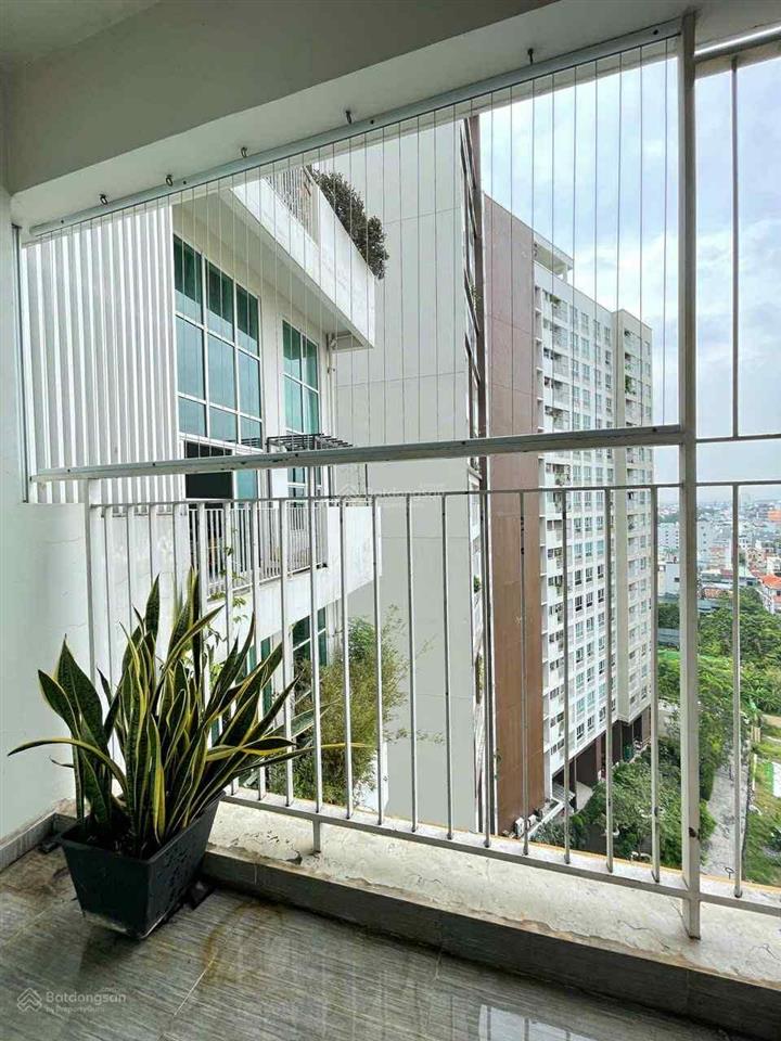 Cho thuê căn hộ krista 2pn dt 78m2 tầng cao view thoáng giá 10tr  xem nhà 0938 658 *** nhung