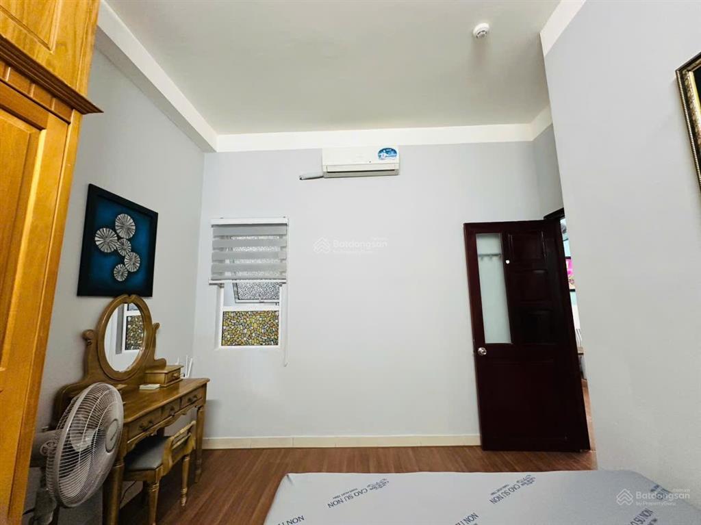 Cho thuê chung cư ct4 vĩnh điềm trung, nha trang