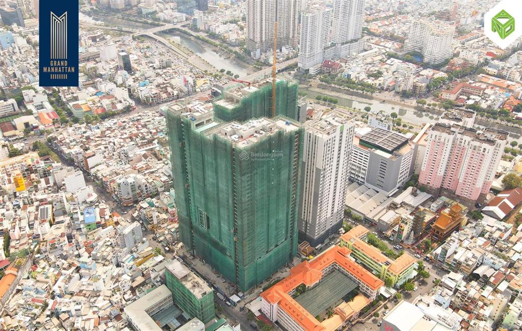 Tôi muốn bán căn 2pn the grand manhattan, có suất đậu xe định danh