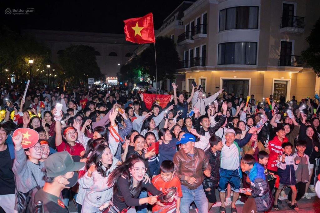 4,6 tỷ sở hữu ngay shophouse 2 mặt tiền hoàn thiện nội thất  sẵn vận hành cho thuê 15 triệu/tháng.