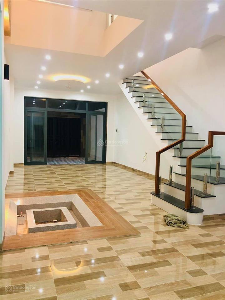 Nhà riêng bán tại phú đông, tuy hòa, phú yên, 3,xx tỷ, 100m2, vài bước chân là tới biển và sân bay