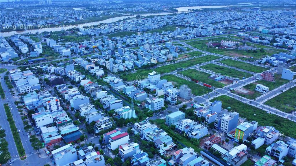 Bán lô góc 2 mặt tiền cồn dầu 22, p. hòa xuân. dt 263m2 (10.7x25m), giá bán  0934 880 ***