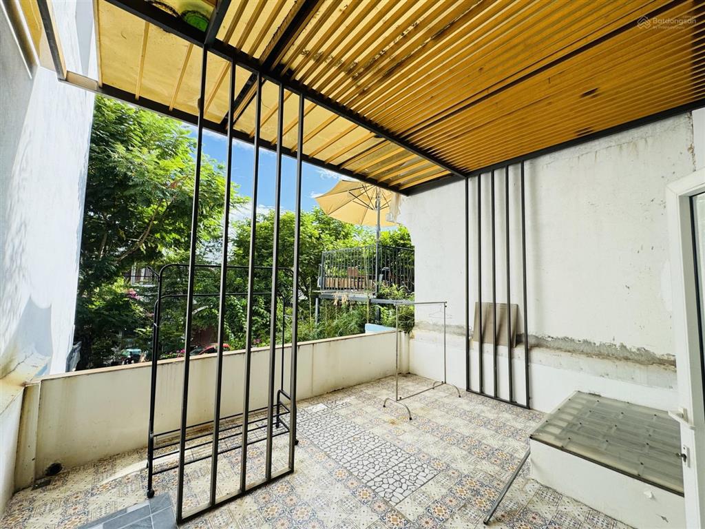 Cho thuê nhà sân vườn nguyên căn nguyễn sắc kim, hoà xuân. nhà đẹp như hình 0934 880 ***
