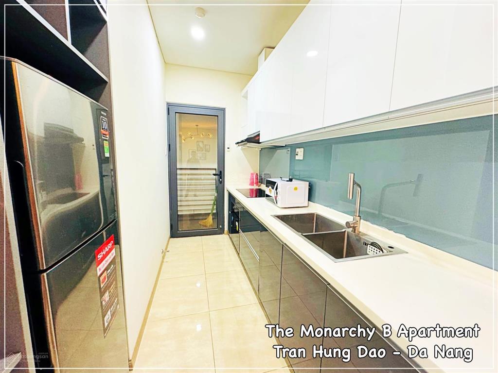 Cho thuê căn 2pn the monarchy b, trần hưng đạo, sơn trà. trống sẵn, nội thất đẹp như hình.