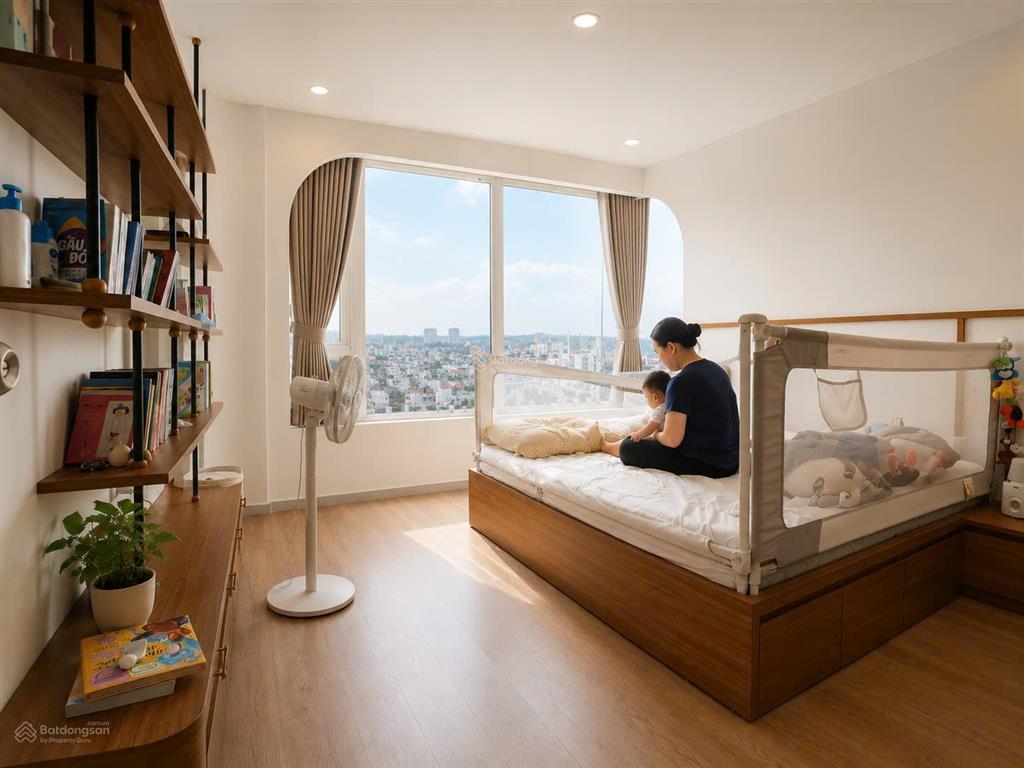 Căn chung cư hagl 3 phòng ngủ, nội thất đẹp, 117m2 (góc)  chủ thiện chí bán 5,2 tỷ thương lượng