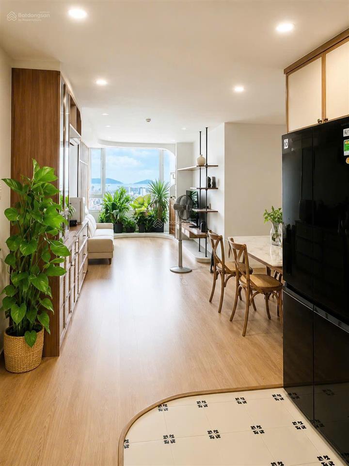 Căn chung cư hagl 3 phòng ngủ, nội thất đẹp, 117m2 (góc)  chủ thiện chí bán 5,2 tỷ thương lượng