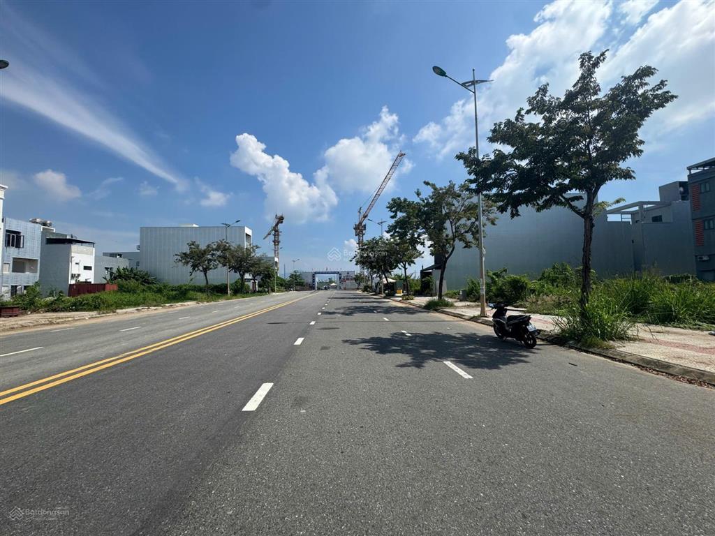 Bán đất đường 29/3 hoà xuân (đoạn hàng dừa) 125m². vị trí đẹp b1  16 lô 6x . 0934 880 *** em bình