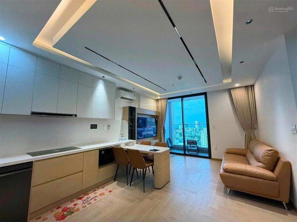 Căn 1pn+1 sunponte, nội thất xịn, tầng cao, view biển. chủ cần bán 4,9 tỷ  đang đợi ra sổ.