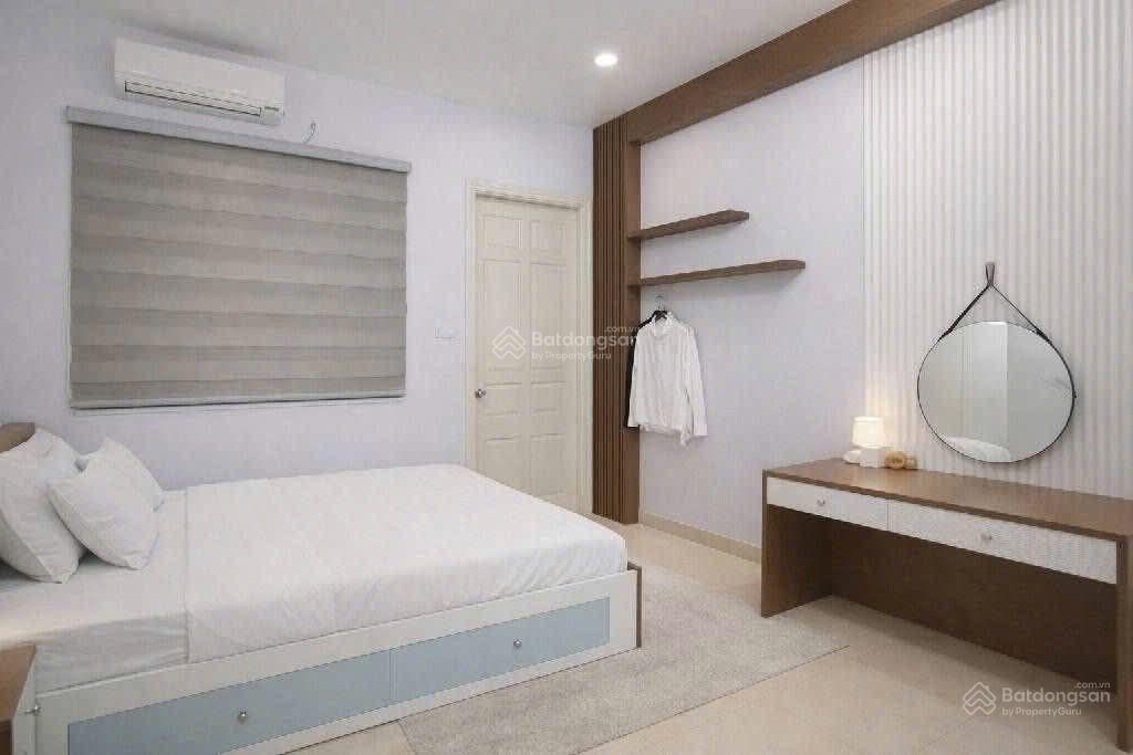 Bán nhà riêng tại phố hồng mai, 4,8 tỷ, 40 m2 sổ đỏ riêng, nhà đủ tiện nghi chỉ việc về sống