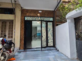 Bán nhà riêng tại võ thị sáu, 7,7 tỷ, 33m2 giá tốt có sổ đỏ riêng, đường ô tô gần nhà