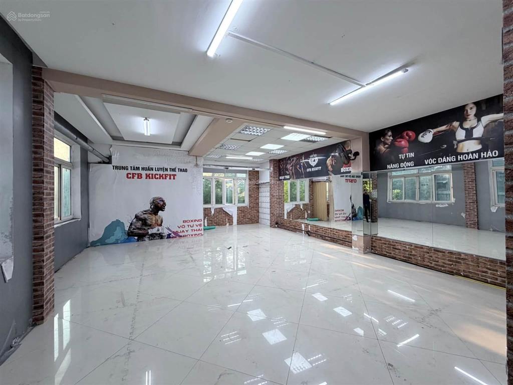 Cho thuê tòa nhà 7 tầng thang máy mặt phố minh khai, kim ngưu, lô góc kinh doanh nhiều lại hình 50t