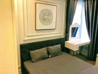 Cho thuê căn hộ kingdom 2pn + 2wc, nội thất cơ bản 18tr/tháng