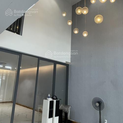 Cho thuê nhà phố hẻm đường 3/2 4*16m, đường 8m, quận 10, giá 11.5tr