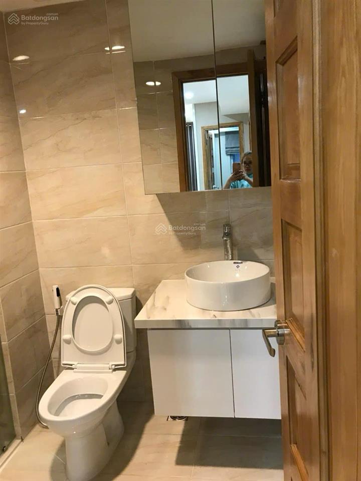 Anh trai gửi bán căn hộ cosmo giá rẻ hơn thị trường 200tr 114m2 view trường quốc tế việt úc