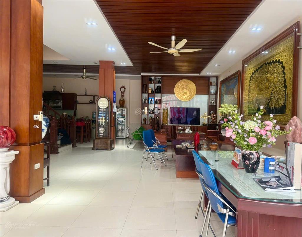 Bán nhà 130m² 4 tầng đẹp khu đấu giá mậu lương, kiến hưng giá nhỉnh 30 tỷ.