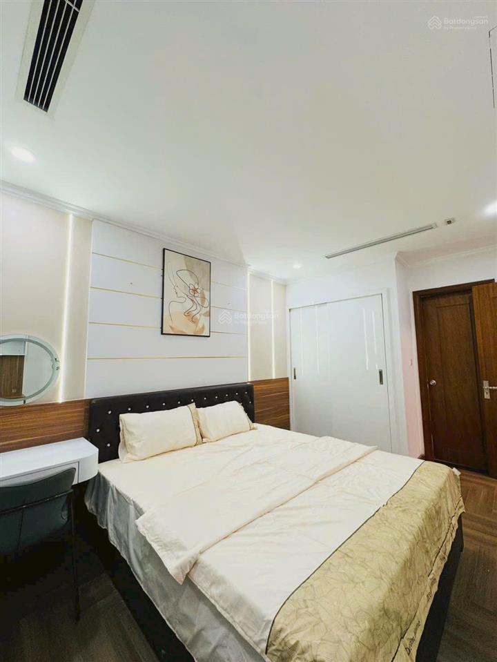 Chủ nhà cần bán gấp căn 95m2 toà t18 time city 3pn giá 11 tỷ thu về