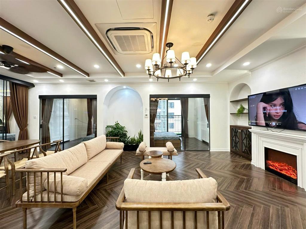 Em gửi tới quý anh c siêu phẩm 136m giá 17 tỷ tại time city