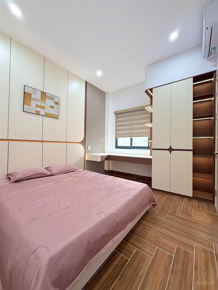 Bán nhà kiệt oto bắc đẩu, cách đường chỉ vài bước chân.
