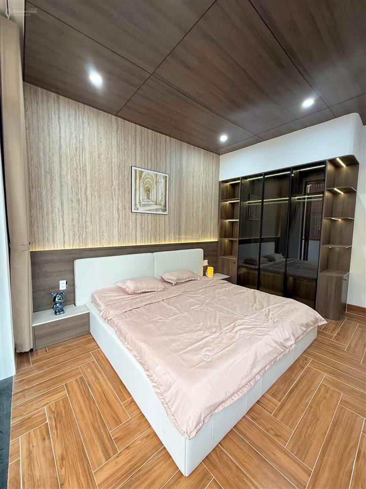 Bán nhà kiệt oto bắc đẩu, cách đường chỉ vài bước chân.