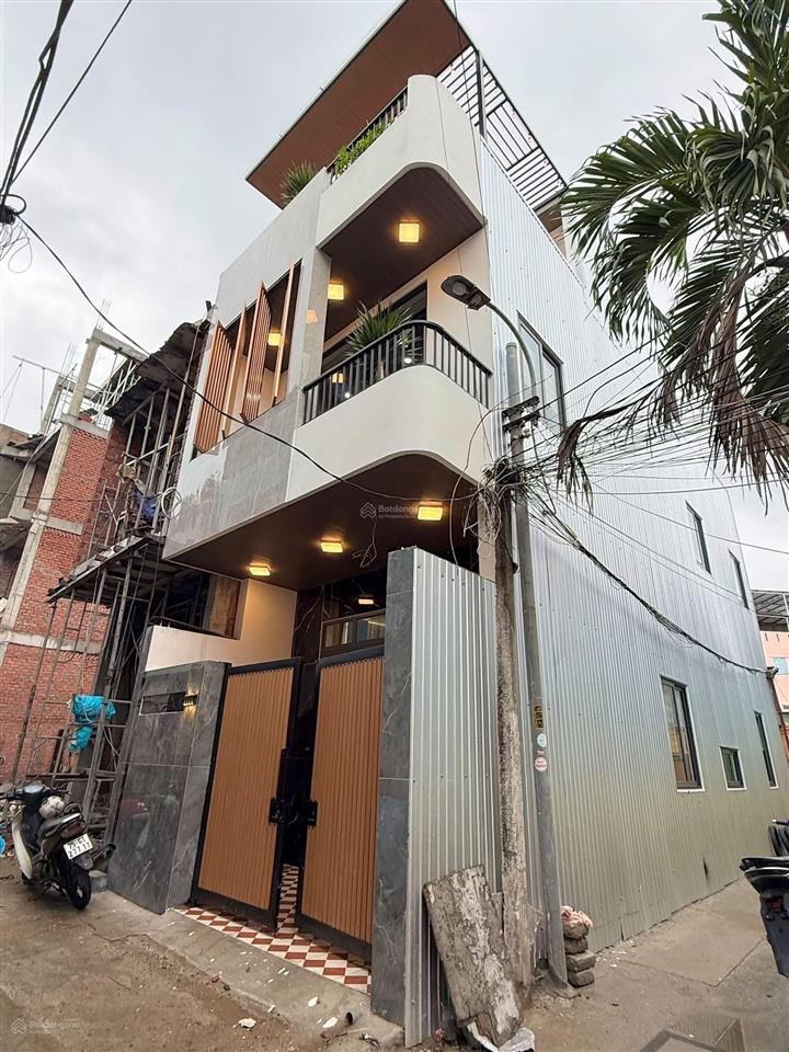Bán nhà kiệt oto bắc đẩu, cách đường chỉ vài bước chân.