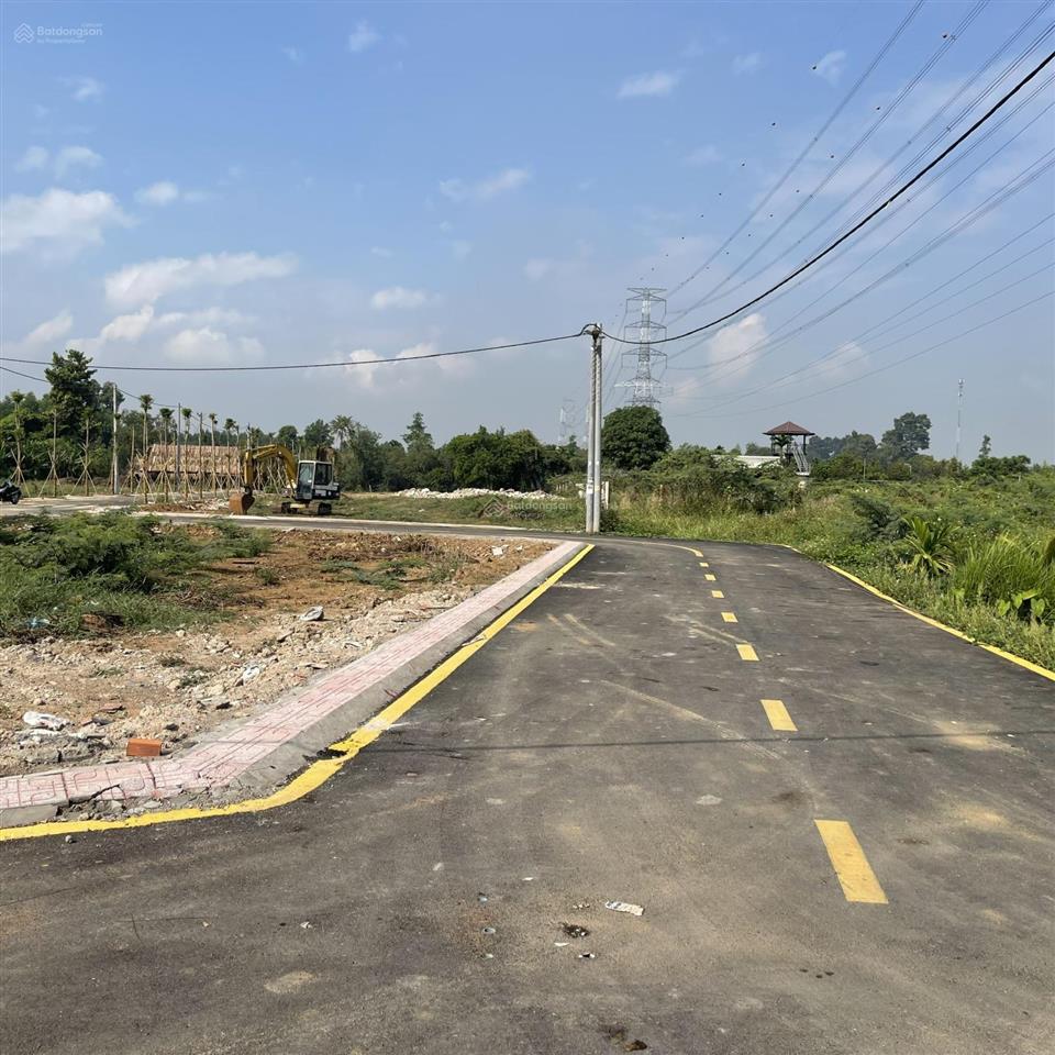 Chính chủ cần bán lô đất ngay hương lộ 9, phường tân triều