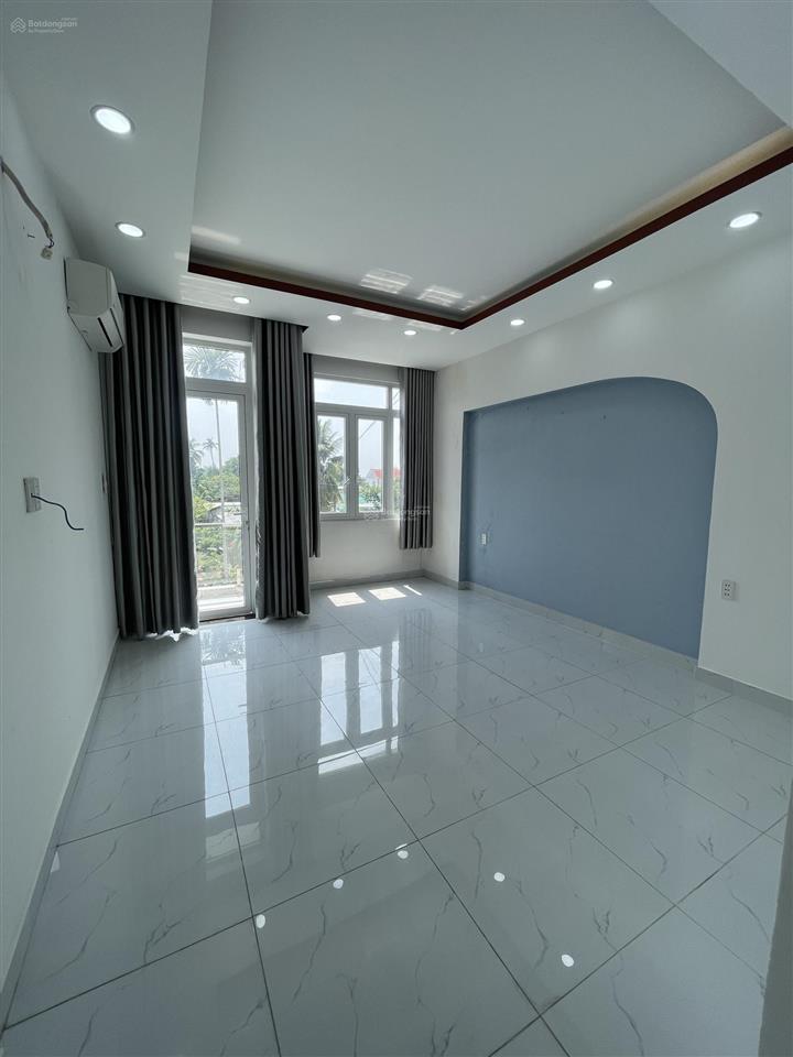 Cho thuê nhà 1 trệt 1 lầu chánh mỹ, 1 sẹc đường nguyễn văn cừ cách cầu phú cường và phố đi bộ bđ