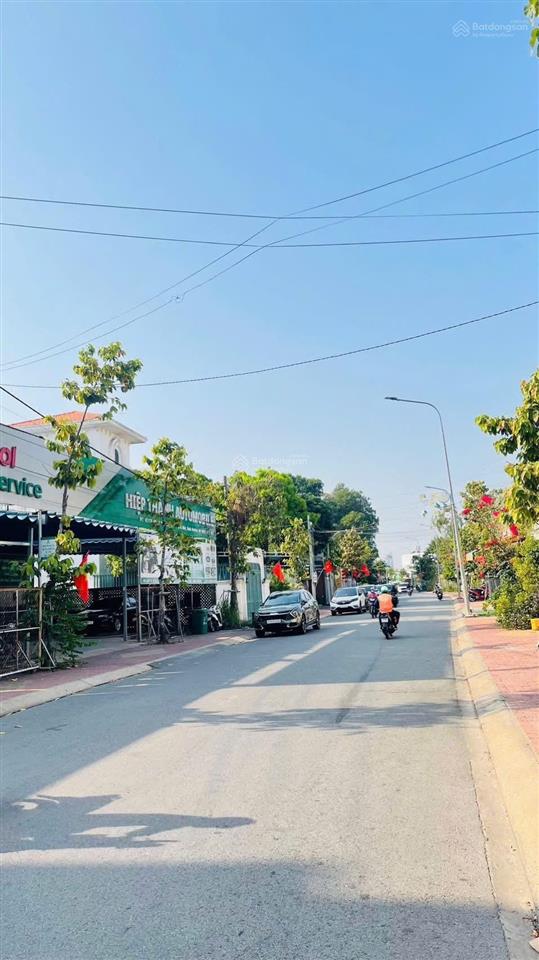 Bán đất mặt tiền kinh doanh ngay vòng xoay hiệp thành 3 , khu đô thị phúc đạt vị trí vip phường p