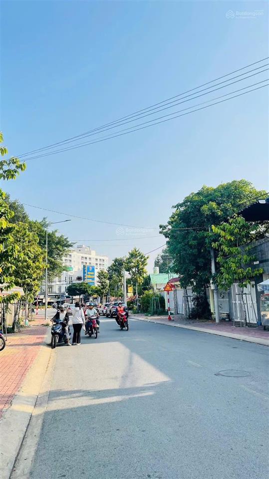 Bán đất mặt tiền kinh doanh ngay vòng xoay hiệp thành 3 , khu đô thị phúc đạt vị trí vip phường p