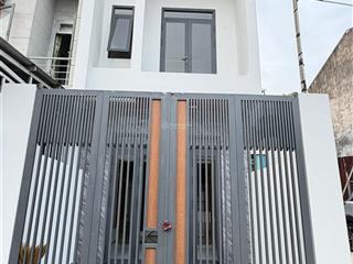 Nhà mới ngay kdc hiệp thành  nguyễn đức thuận , thủ dầu một , bd giá  2 tỷ890 thiết kế 2