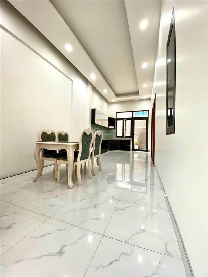 Cho thuê nhà hẽm 178 huỳnh văn luỹ trung tâm thủ dầu một bình dương
gần trung tâm chợ  trường
diệ