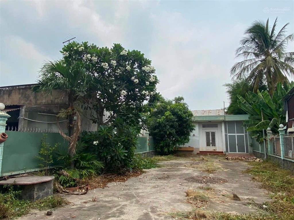Cho thuê nhà & đất mt ql 13 , gần ub phường định hoà củ, gần ngã 4 sở sao, kdl đại nam
dt 10 x 40 s