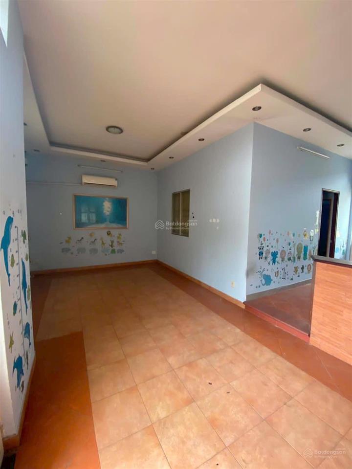 Cho thuê nhà & đất mt ql 13 , gần ub phường định hoà củ, gần ngã 4 sở sao, kdl đại nam
dt 10 x 40 s