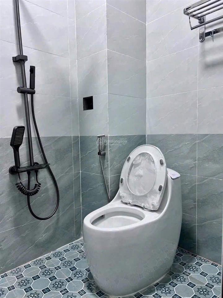 Cho thuê nhà mới 100% gần uỷ ban hiệp an , gần chợ bưng cầu gần đại nam nhà trệt lầu sân ô tô , t