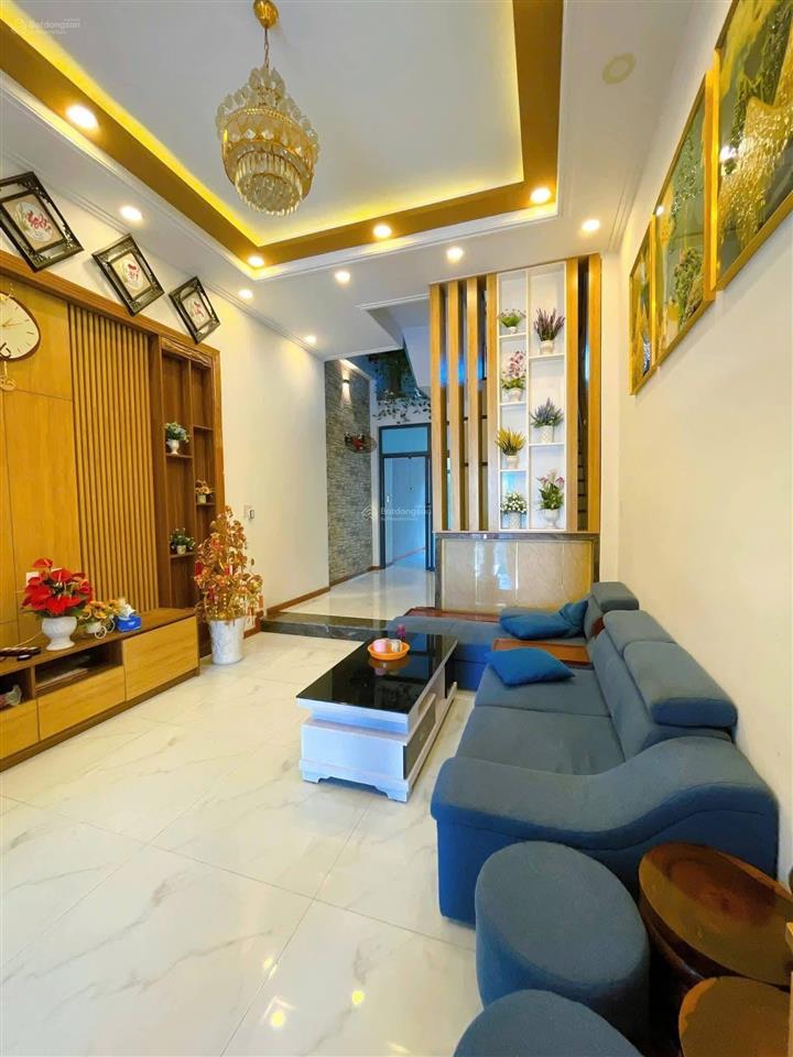Bán nhà 1 trệt 3 lầu hiệp thành thủ dầu một