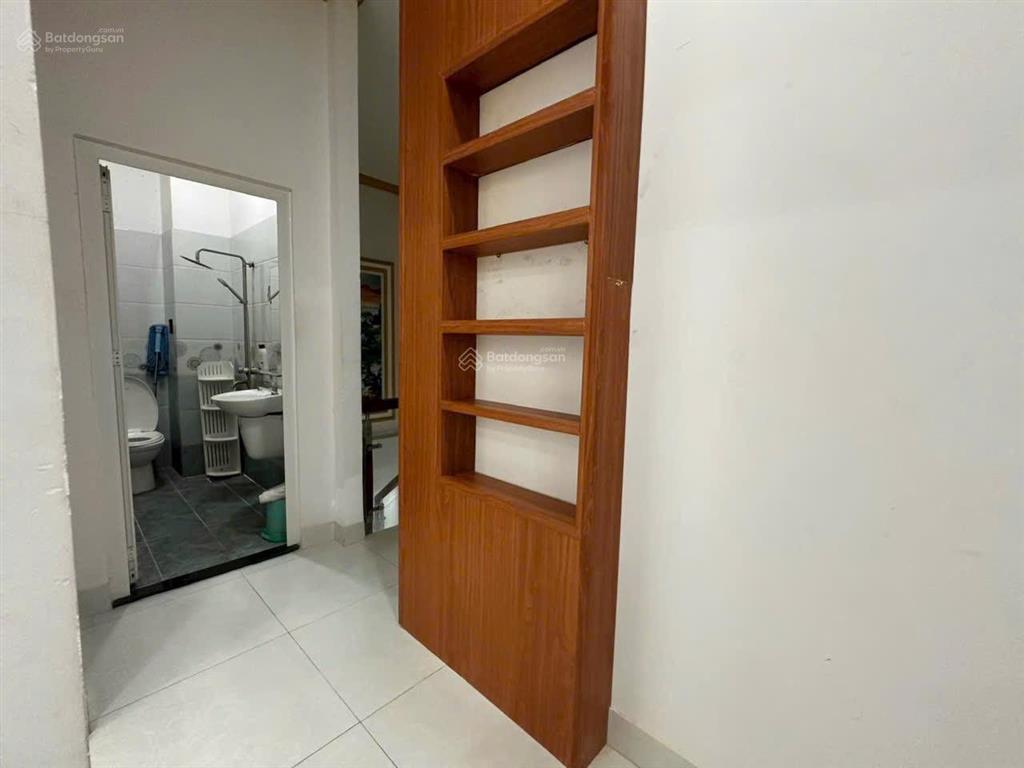 Giáp chủ
cho thuê nhà hẻm nguyễn thị minh khai gần cây xăng số 6 phường phú hoà tdm bd(củ)
thiế