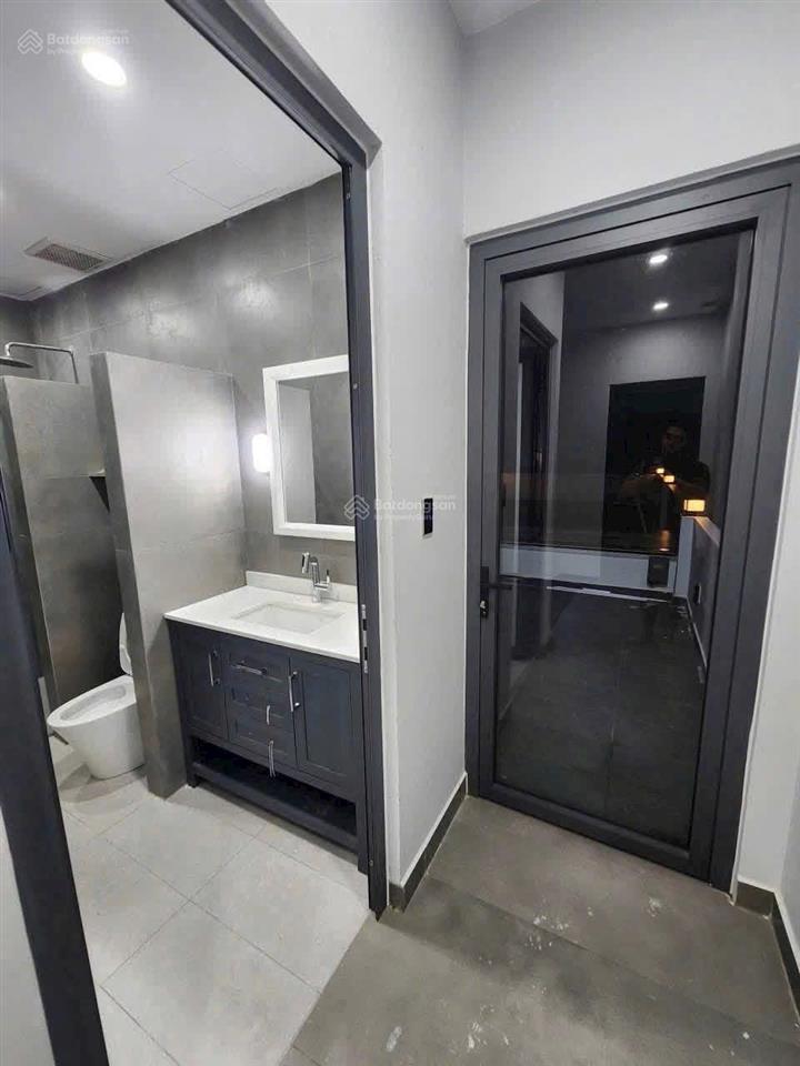 Gc cho thuê nhà phú mỹ gần hiệp thành 3 một căn nhà phố 3 tầng ngay trung tâm bình dương. dt 5*30m