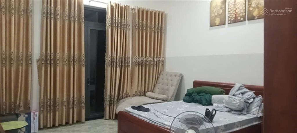 Cho thuê nhà định hoà thủ dầu một
gần vòng xoay định hòa, giá 12 triệu/tháng
1 trệt 2 lầu, diện tí