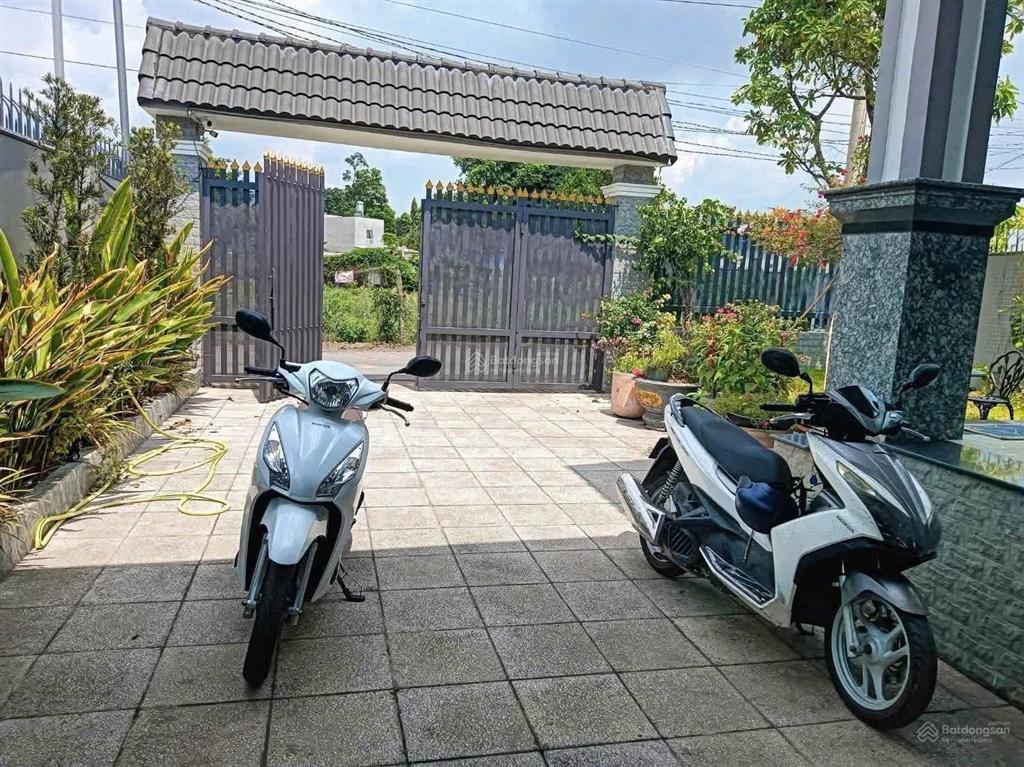 Cho thuê nhà định hoà , gần vòng xoay định hoà cách võ văn kiệt 300m và mptv 500m cách siêu thị aeo