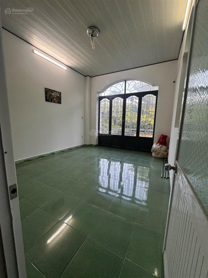 Cho thuê nhà khu dân cư hiệp thành 1 . gần bệnh viện 512 giường công viên trường học. bình dương