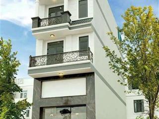 Cho thuê nhà mt hoàng hoa thám  căn hiếm có có thang máy dt 5*20m, 1 trệt 1 lửng 2 lầu, gồm