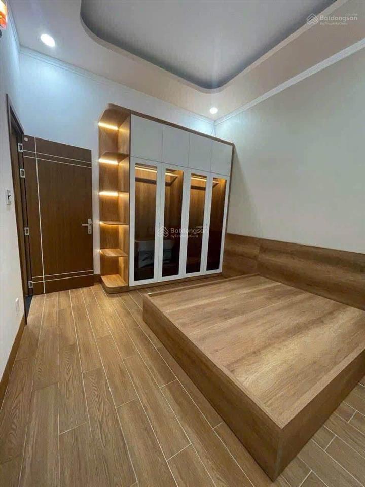 Cho thuê nhà nhánh dx 006 phú mỹ, thủ dầu một. gần tp mới bd giá 9 triệu, cọc 2 th. trệt lầu 3pn