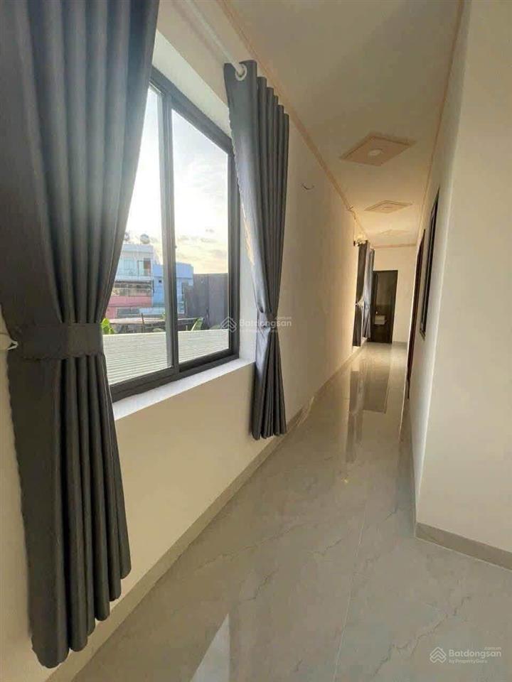Cho thuê nhà nhánh dx 006 phú mỹ, thủ dầu một. gần tp mới bd giá 9 triệu, cọc 2 th. trệt lầu 3pn