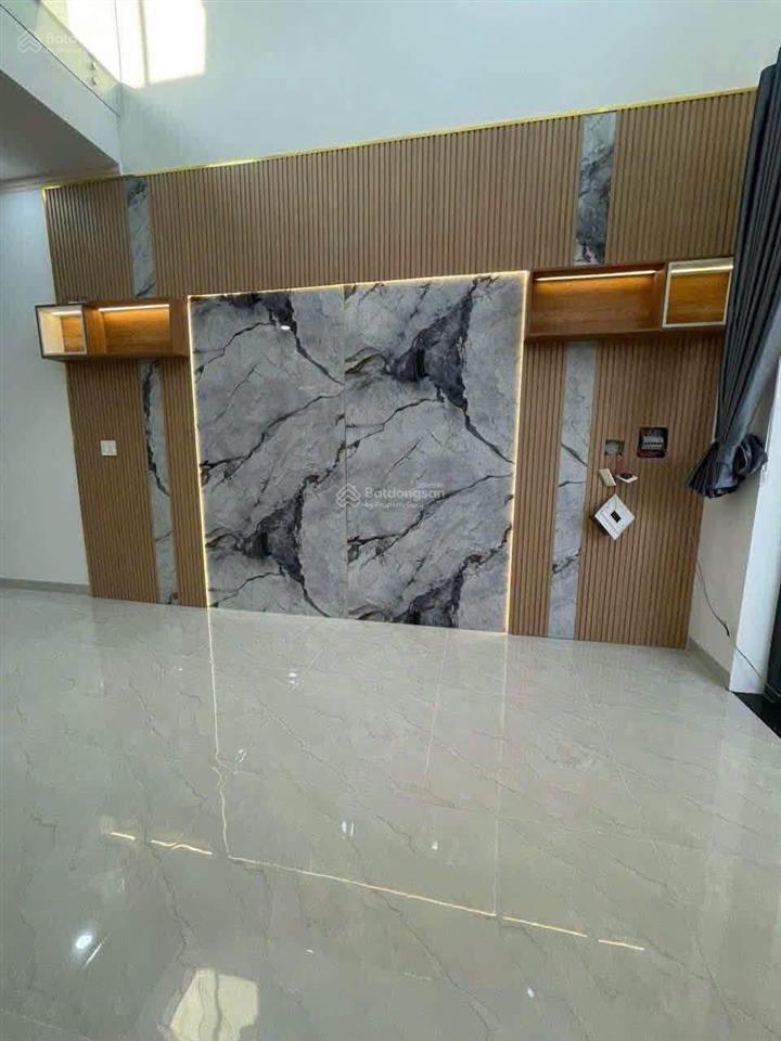 Cho thuê nhà nhánh dx 006 phú mỹ, thủ dầu một. gần tp mới bd giá 9 triệu, cọc 2 th. trệt lầu 3pn