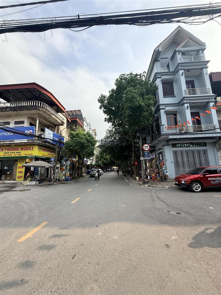 Có nên mua nhà 30 tỷ lúc này không?