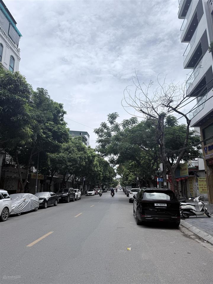 35 tỷ sở hữu mặt phố trạm long biên hàng hiếm không dễ tìm!